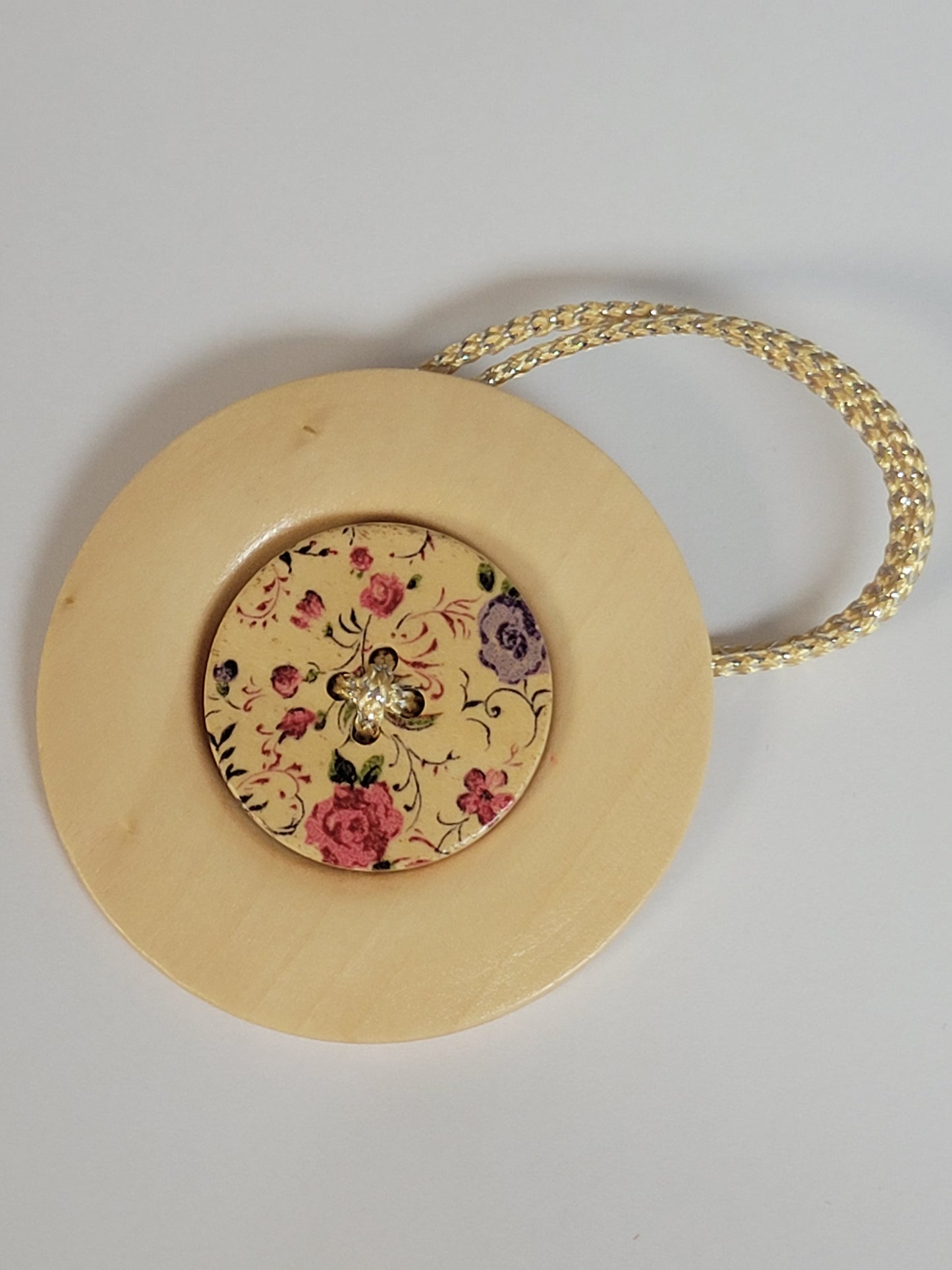 3" Natural Wood color and Flower Fashion Button